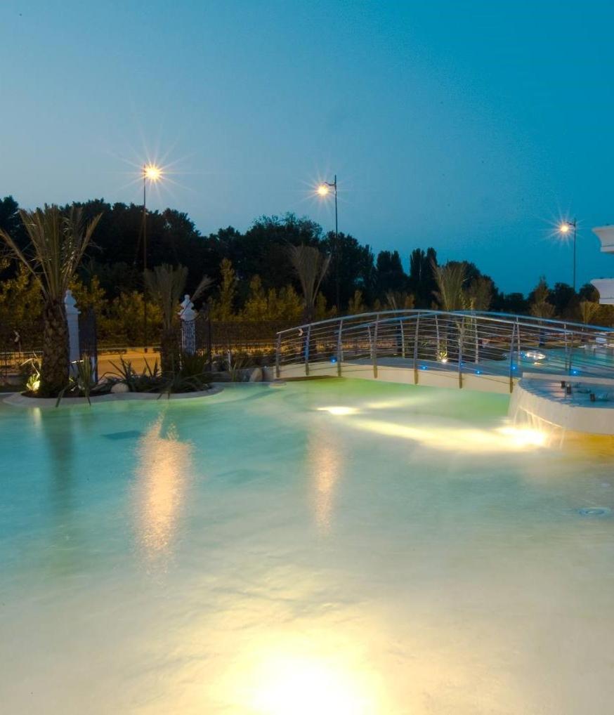 Appartamento Du Lac 1 Desenzano del Garda Luaran gambar